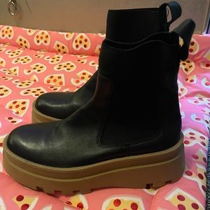 Steve Madden Boots